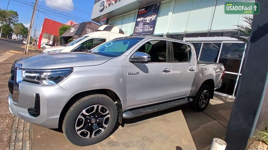 Toyota Hilux SRX CD 2.8 4x4 TDI Automático Diesel 2025/2025 — foto 8 de 19