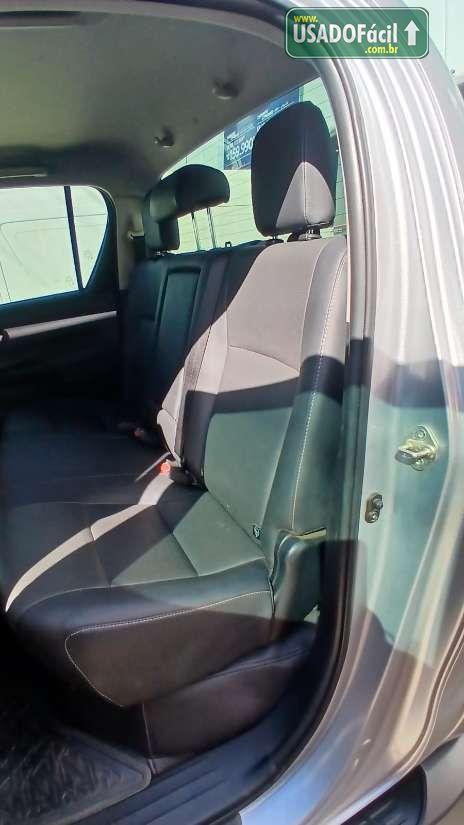 Toyota Hilux SRX CD 2.8 4x4 TDI Automático Diesel 2025/2025 — foto 12 de 19