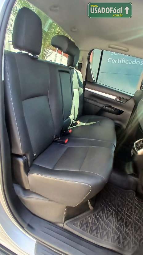 Toyota Hilux SRX CD 2.8 4x4 TDI Automático Diesel 2025/2025 — foto 13 de 19