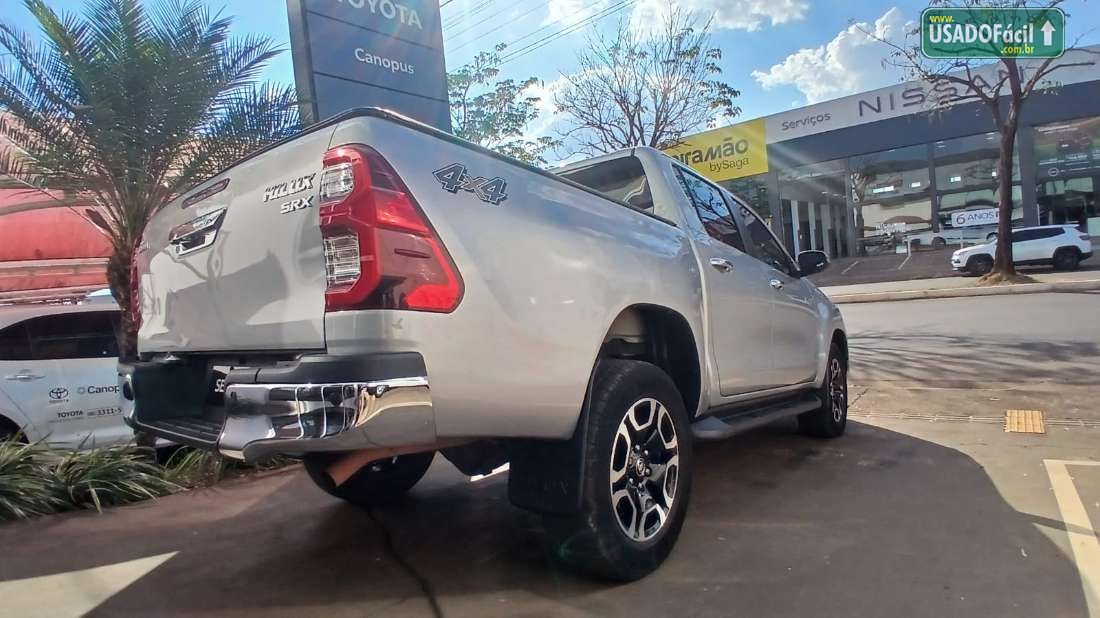 Toyota Hilux SRX CD 2.8 4x4 TDI Automático Diesel 2025/2025 — foto 5 de 19