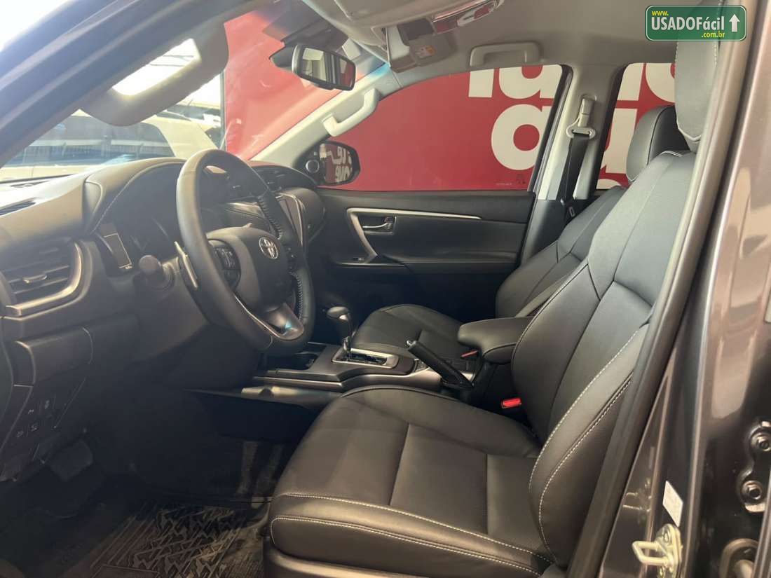 Toyota Hilux SW4 SRX Platinum 2.8 4x4 Turbo Automático Diesel 2026/2026 — foto 9 de 12