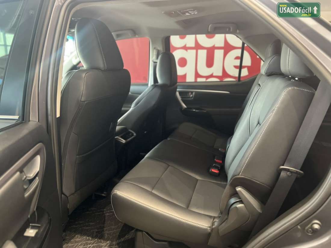 Toyota Hilux SW4 SRX Platinum 2.8 4x4 Turbo Automático Diesel 2026/2026 — foto 10 de 12