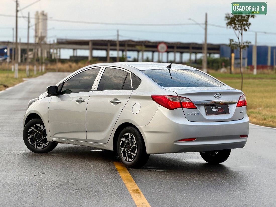 Hyundai HB20S Sedan Comfort Plus 1.0 Mecânico Flex 2015/2015 — foto 3 de 12