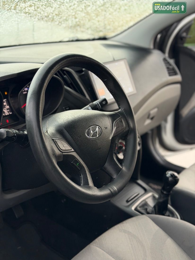 Hyundai HB20S Sedan Comfort Plus 1.0 Mecânico Flex 2015/2015 — foto 7 de 12