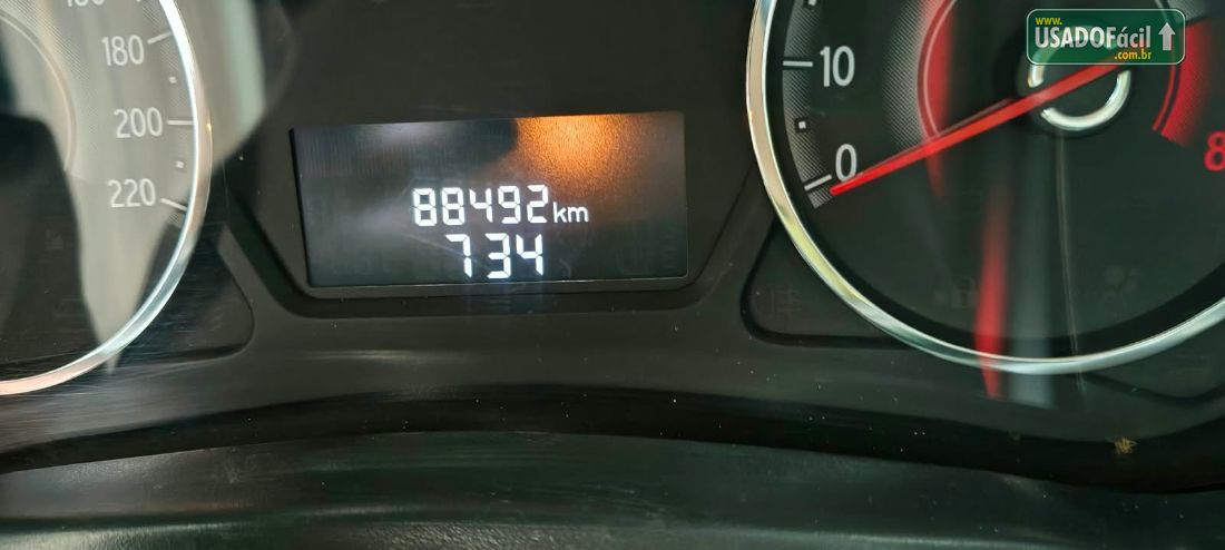 Fiat Grand Siena Attractive 1.4 Evo Fire Flex 2017/2018 — foto 3 de 7