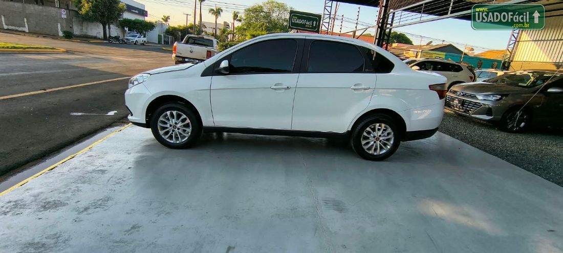 Fiat Grand Siena Attractive 1.4 Evo Fire Flex 2017/2018 — foto 7 de 7