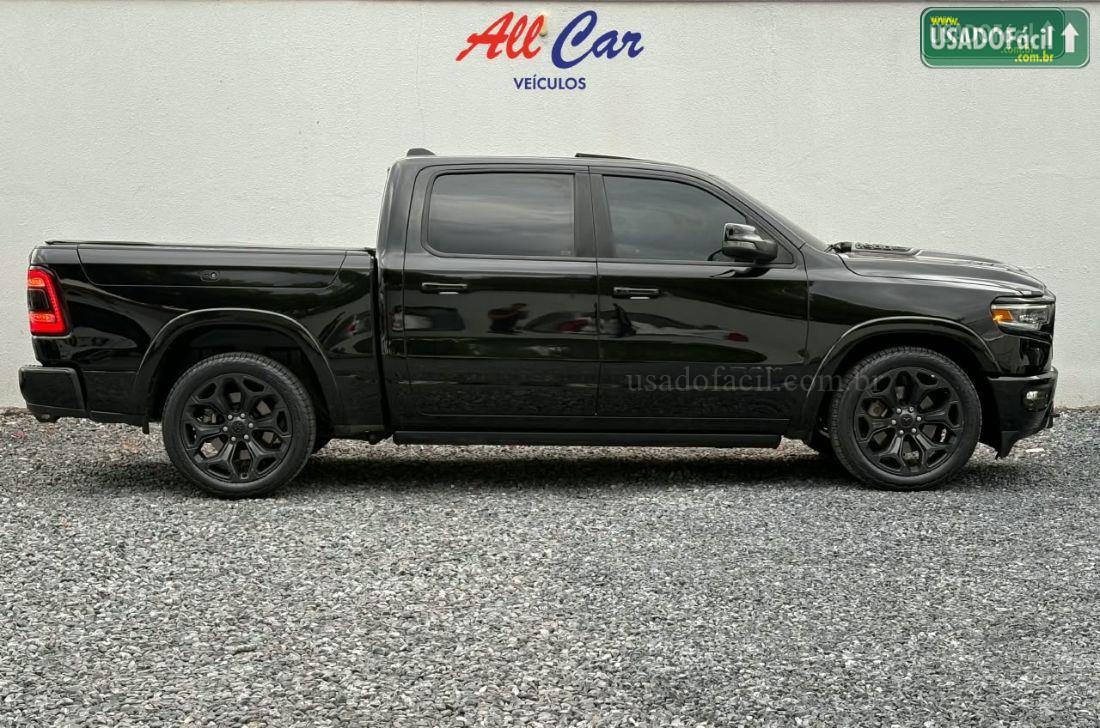RAM Ram 1500 Limited Night Edition 5.7 4x4 Automático 2023/2024 — foto 3 de 16