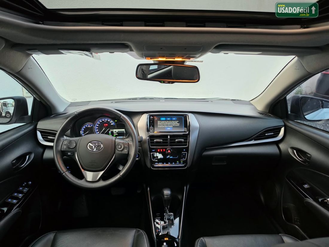Toyota Yaris Sedan XLS 1.5 Automático Flex 2022/2023 — foto 8 de 14
