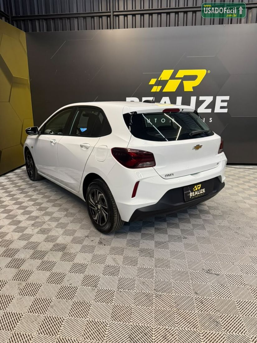 CHEVROLET/GM Onix Hatch LT 1.0 Mecânico Flex 2024/2025 — foto 4 de 10