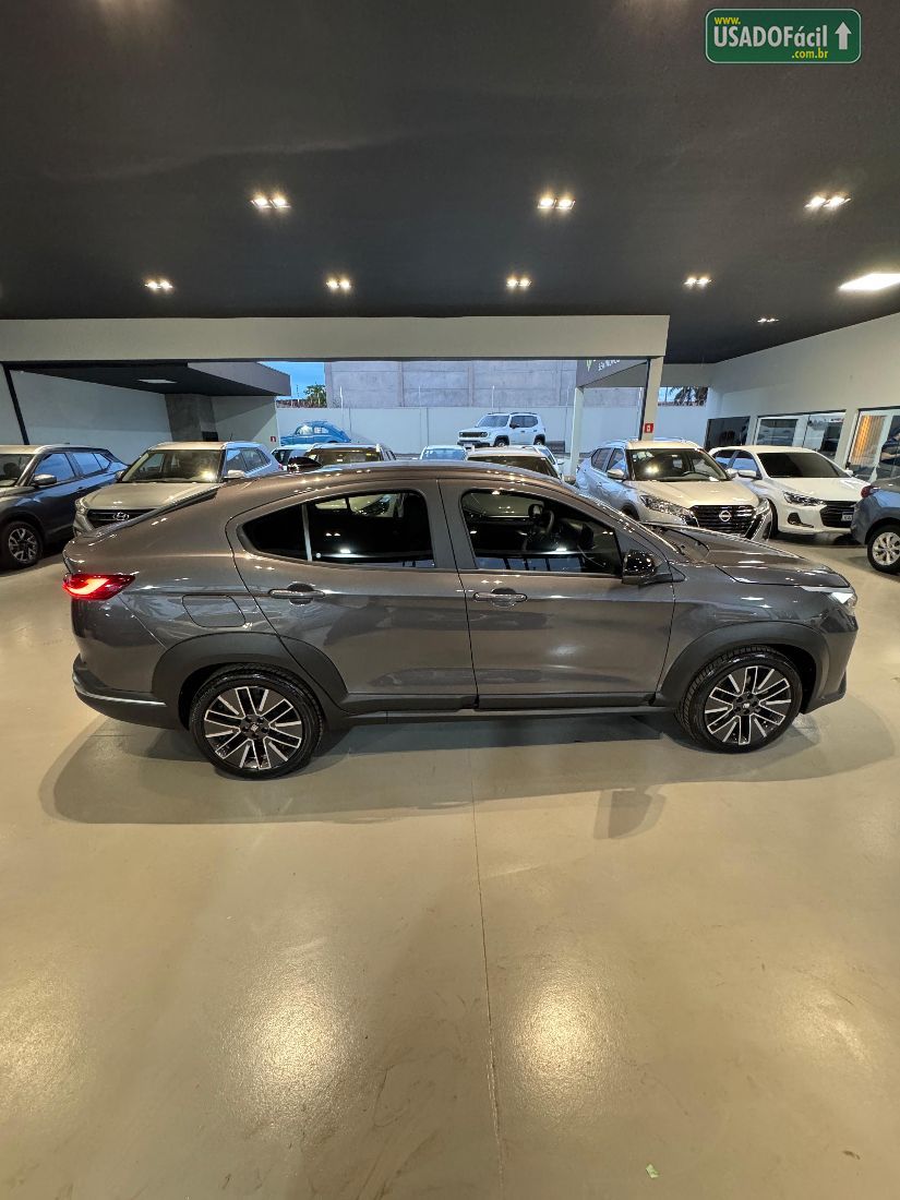 Fiat Fastback Audace 200 Turbo Automático Híbri­do 2025/2026 — foto 8 de 20