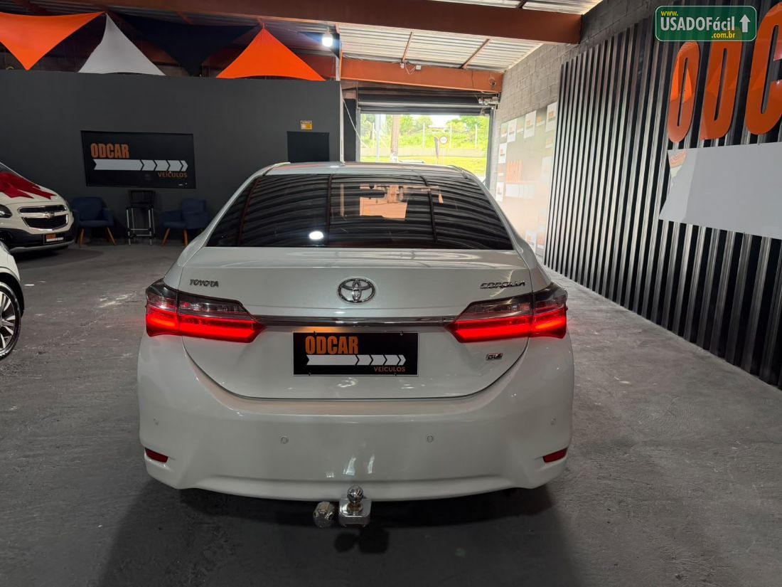 Toyota Corolla GLi Upper 1.8 Automático Flex 2017/2018 — foto 5 de 11