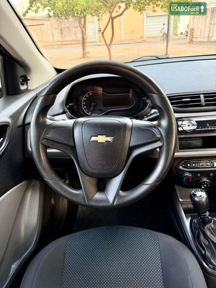 CHEVROLET/GM Onix Joy Hatch 1.0 Mecânico Flex 2018/2018 — foto 10 de 19