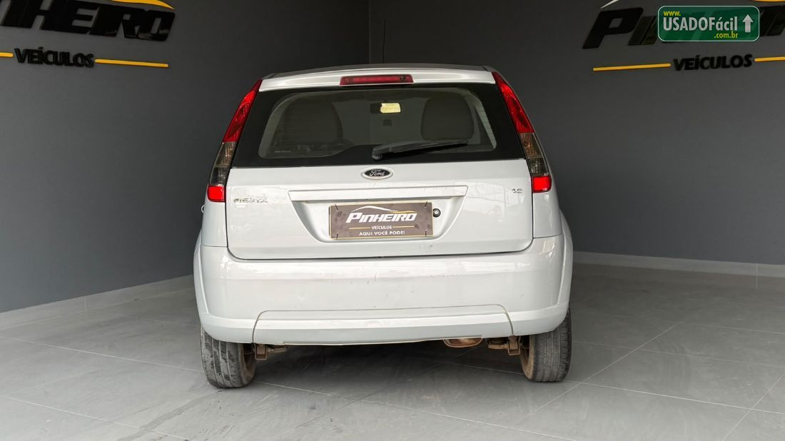 Ford Fiesta Hatch 1.5 Mecânico 5P Flex 2013/2014 — foto 5 de 17