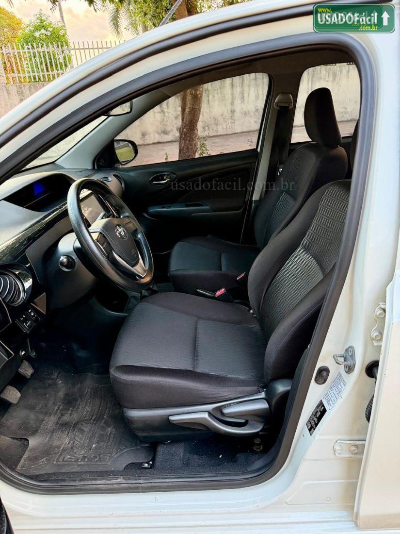 TOYOTA Etios Hatch X 1.3 Mecânico Flex 2017/2018 — foto 11 de 19