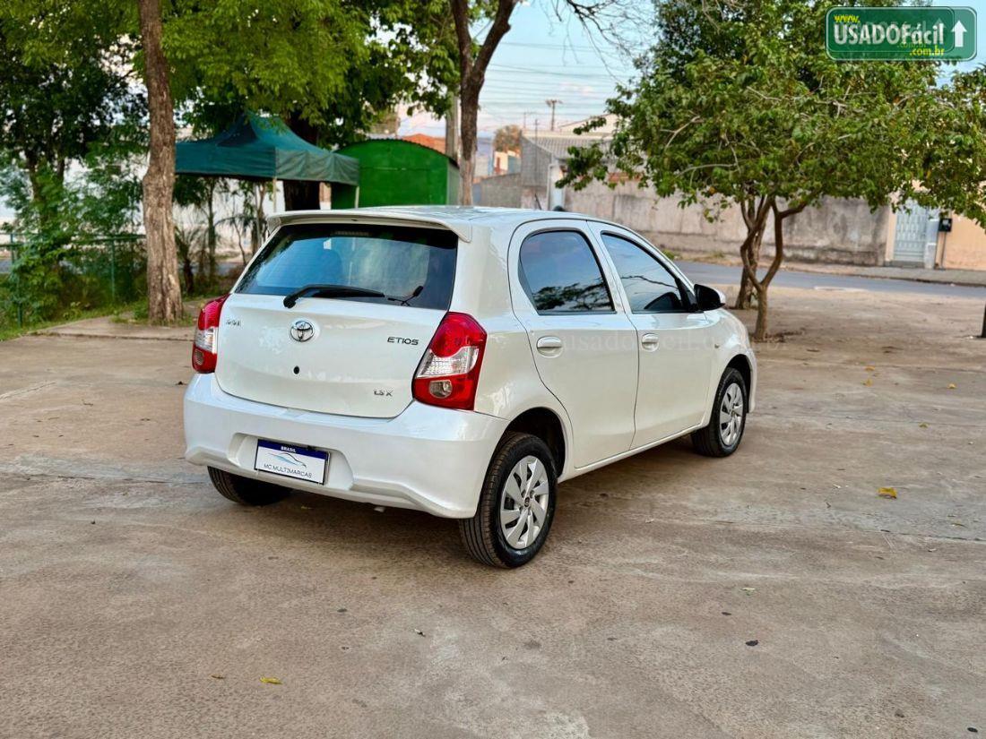 TOYOTA Etios Hatch X 1.3 Mecânico Flex 2017/2018 — foto 6 de 19