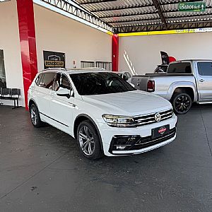 Tiguan Allspace R-line 350 Tsi 2.0 4x4 2019/2020 em Rondonópolis - MT