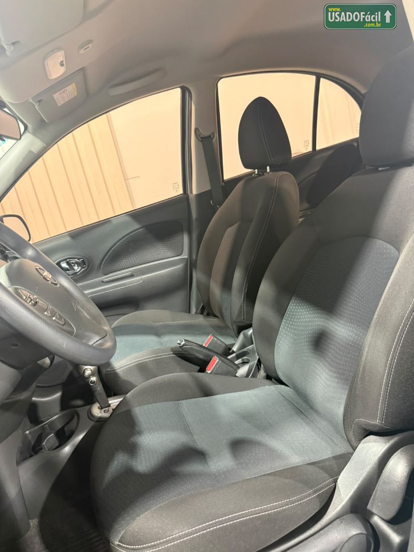 Nissan March SL 1.6 Automático 5P FlexStart 2018/2019 — foto 9 de 14