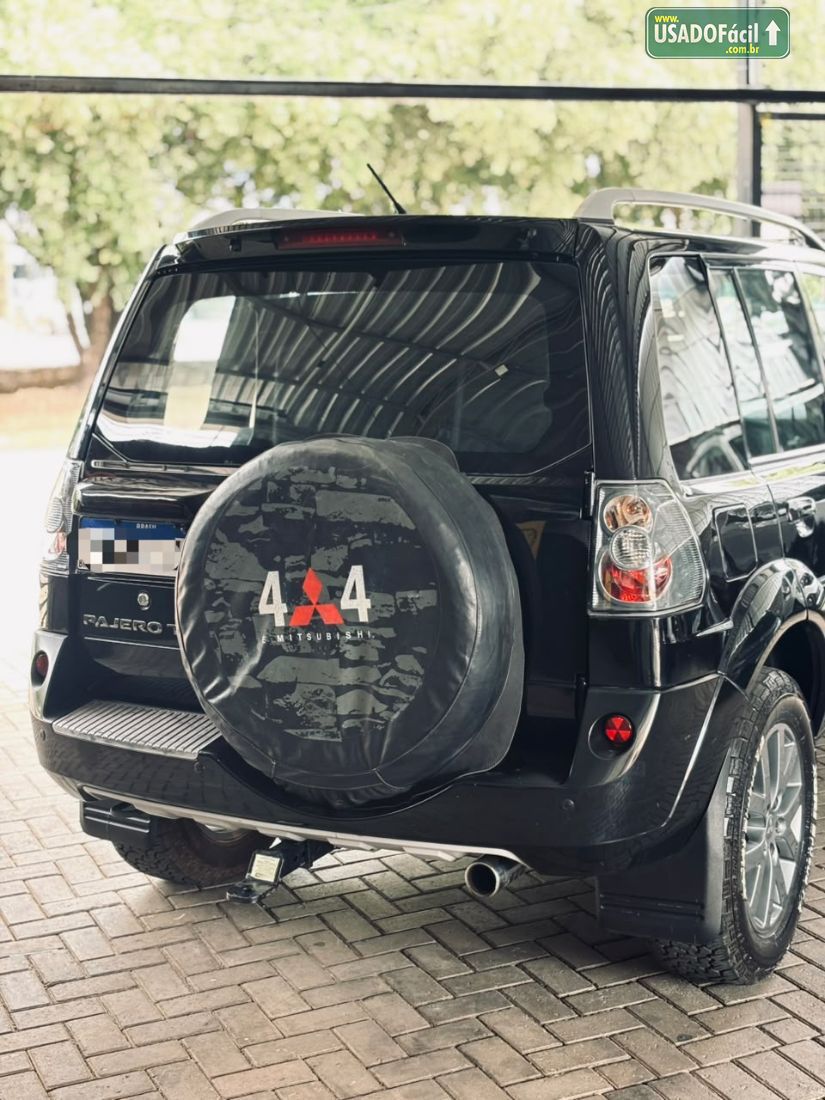 Mitsubishi Pajero TR4 2.0 4x2 Automático Flex 2013/2014 — foto 17 de 19