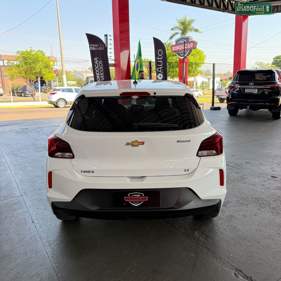 CHEVROLET/GM Onix Hatch LT 1.0 Turbo Automático Flex 2021/2022 — foto 6 de 11