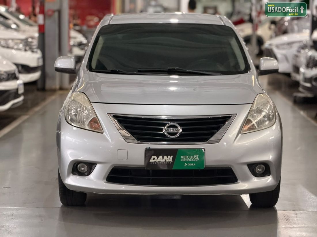 Nissan Versa SL 1.6 Mecânico Flex Fuel 2012/2013 — foto 2 de 10