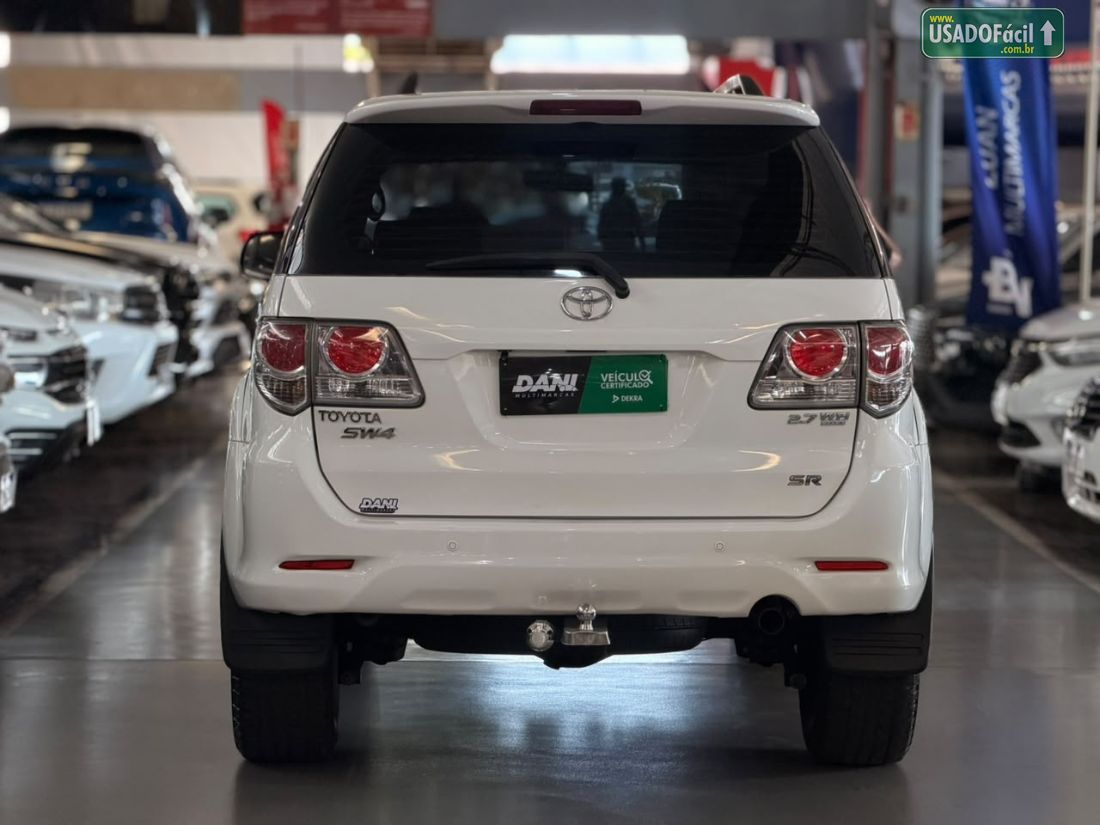 Toyota Hilux SW4 SR 4x2 2.7 Mecânico Flex 2013/2013 — foto 11 de 12