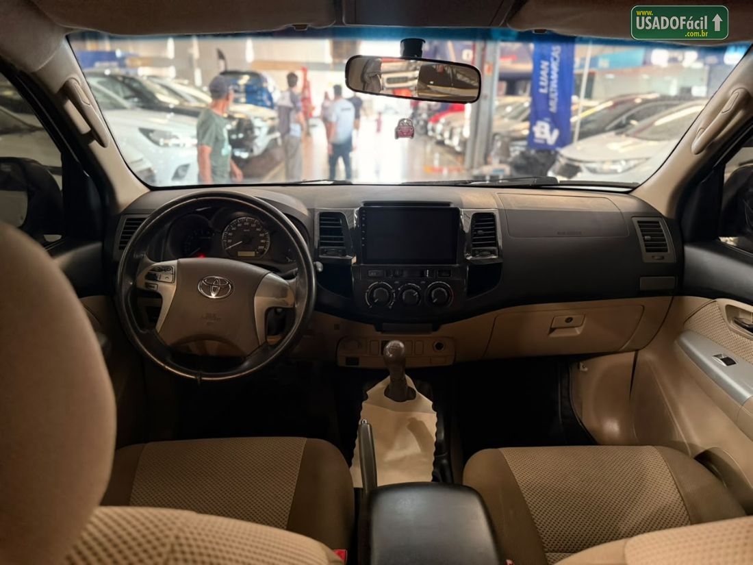 Toyota Hilux SW4 SR 4x2 2.7 Mecânico Flex 2013/2013 — foto 8 de 12
