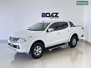 MITSUBISHI L200 Triton Sport HPE CD 2.4 4x4 Automático Diesel