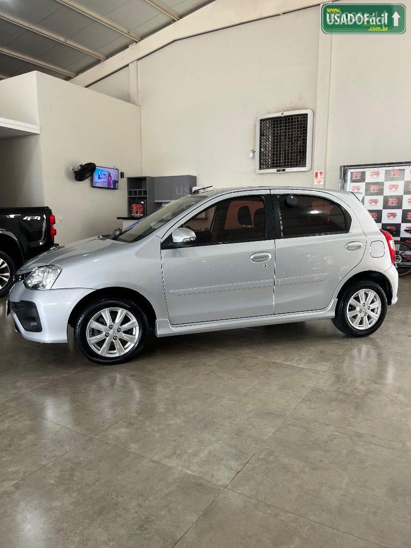 TOYOTA Etios Hatch XLS 1.5 Automático Flex 2017/2018 — foto 4 de 14