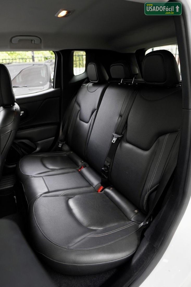 Jeep Renegade Longitude 1.8 4x2 Automático Flex 2021/2021 — foto 9 de 14