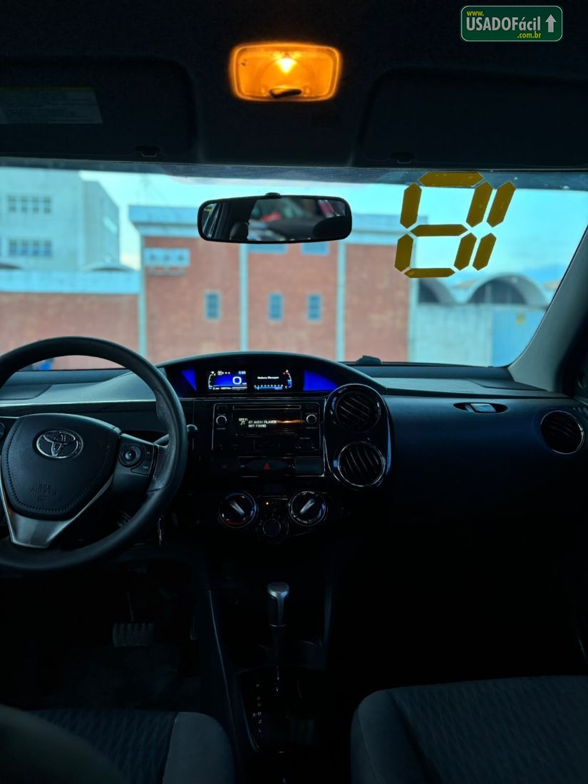 Toyota Etios Sedan XS 1.5 Automático Flex 2017/2018 — foto 7 de 10
