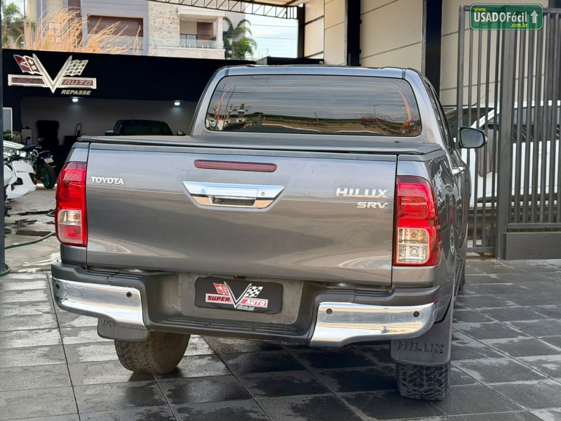 Toyota Hilux SRV CD 2.8 4x4 TDI Automático Diesel 2022/2022 — foto 5 de 11