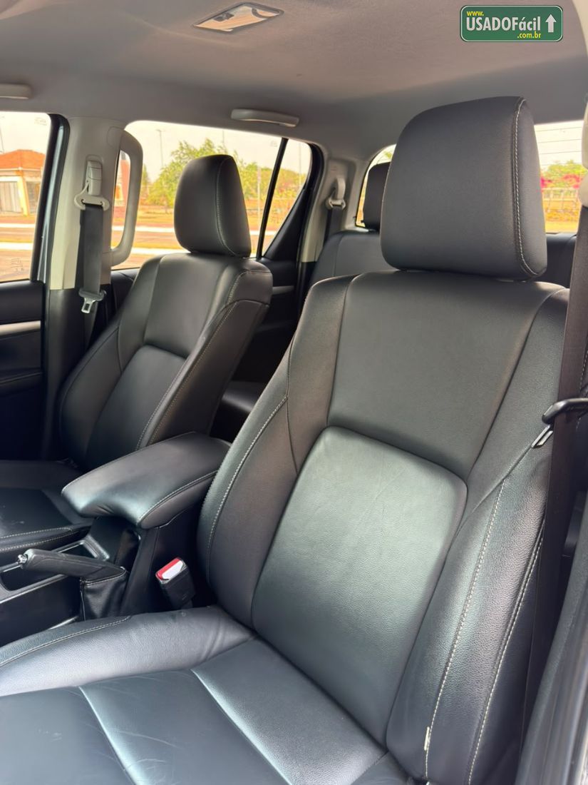 Toyota Hilux SRV CD 2.8 4x4 TDI Automático Diesel 2022/2022 — foto 6 de 11