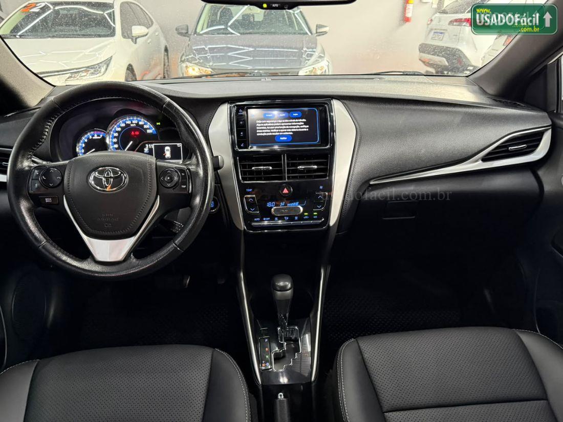 TOYOTA Yaris Hatch XLS Connect 1.5 Automático Flex 2021/2022 — foto 10 de 15