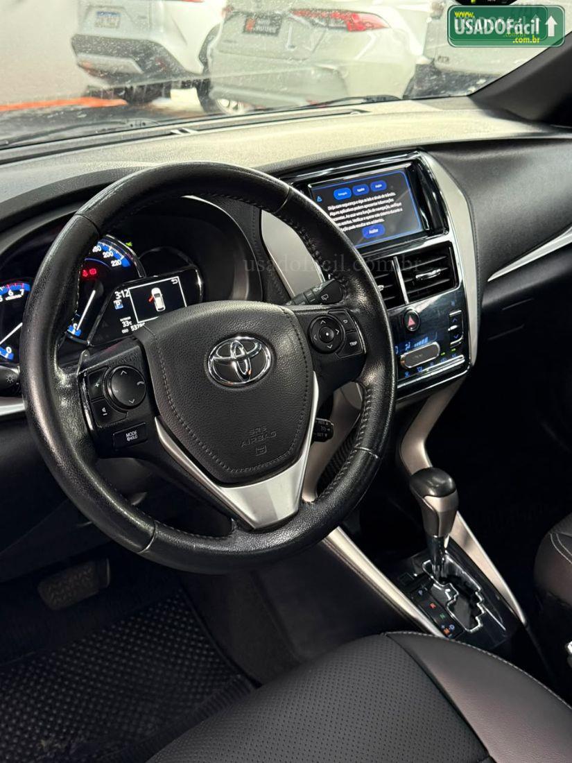 TOYOTA Yaris Hatch XLS Connect 1.5 Automático Flex 2021/2022 — foto 11 de 15