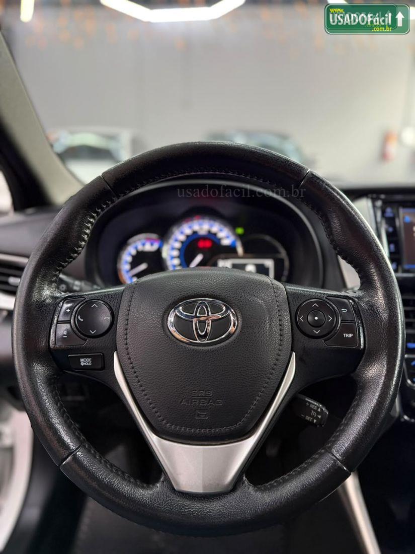 TOYOTA Yaris Hatch XLS Connect 1.5 Automático Flex 2021/2022 — foto 12 de 15