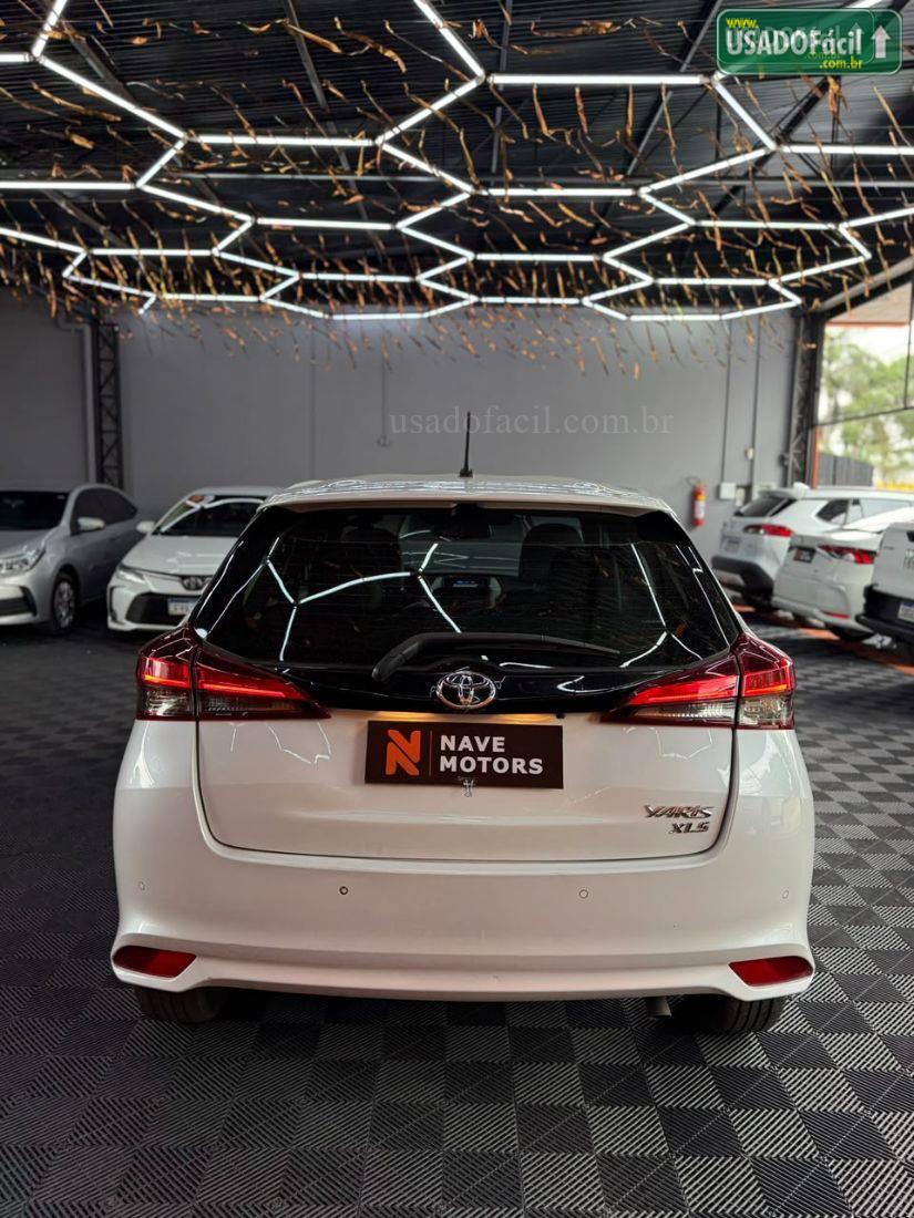 TOYOTA Yaris Hatch XLS Connect 1.5 Automático Flex 2021/2022 — foto 5 de 15