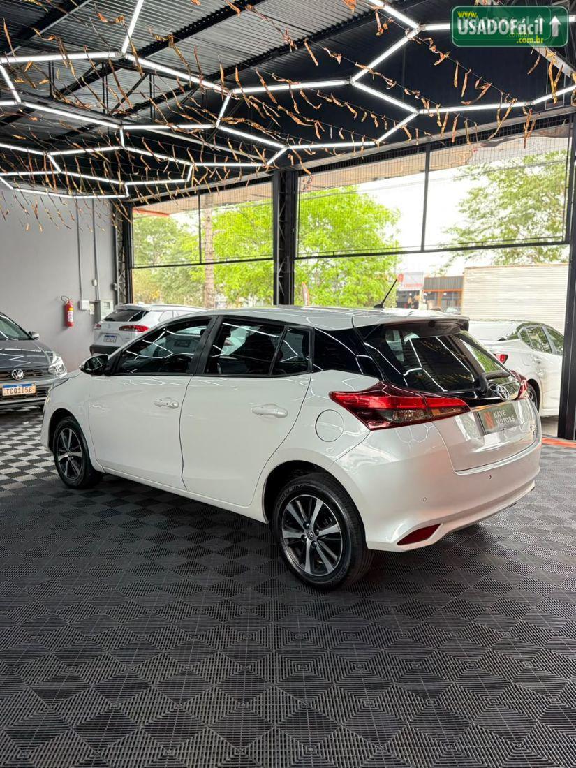 TOYOTA Yaris Hatch XLS Connect 1.5 Automático Flex 2021/2022 — foto 6 de 15