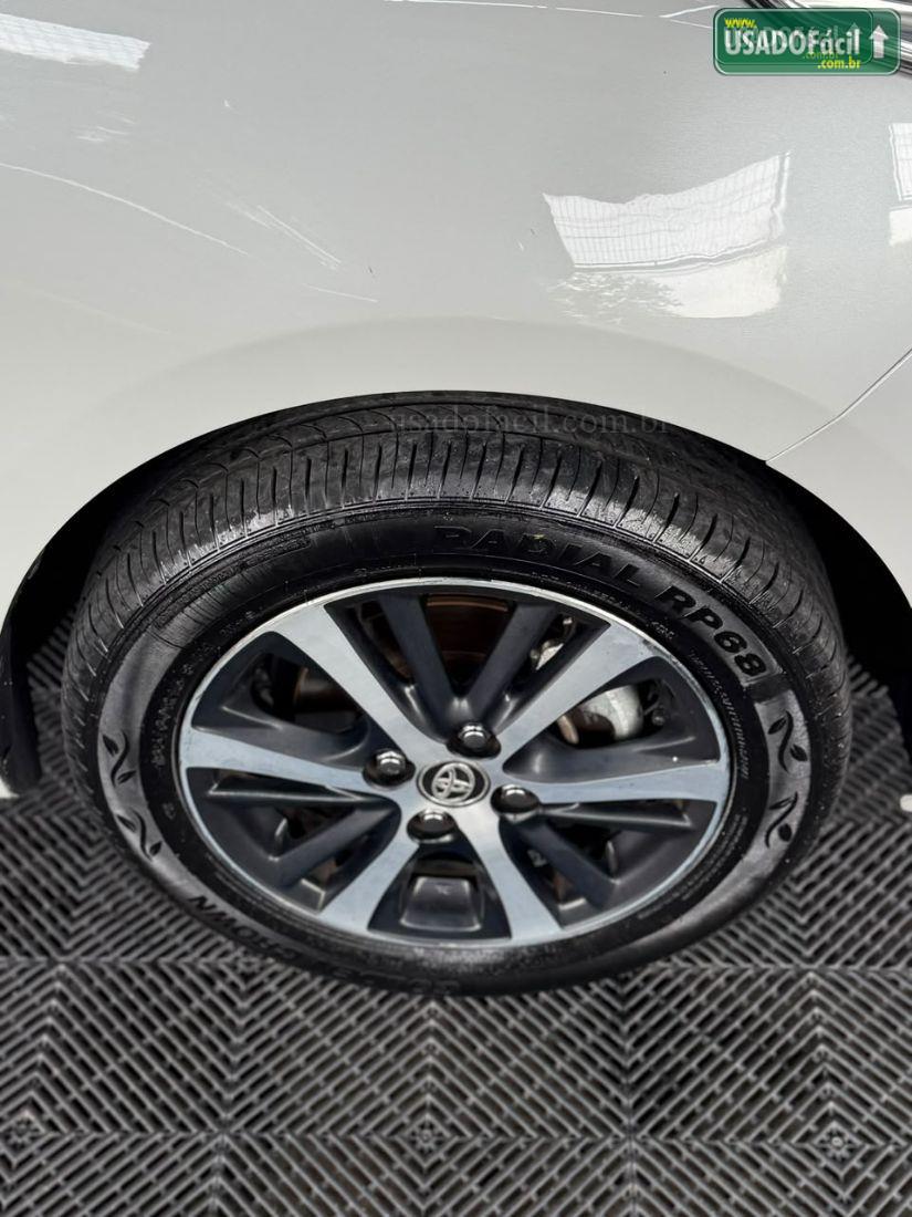 TOYOTA Yaris Hatch XLS Connect 1.5 Automático Flex 2021/2022 — foto 7 de 15