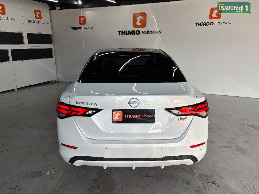 Nissan Sentra Exclusive Interior Premium 2.0 Automático 2025/2026 — foto 9 de 21
