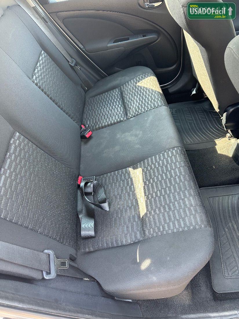 TOYOTA Etios Hatch X 1.3 Mecânico Flex 2015/2016 — foto 7 de 10