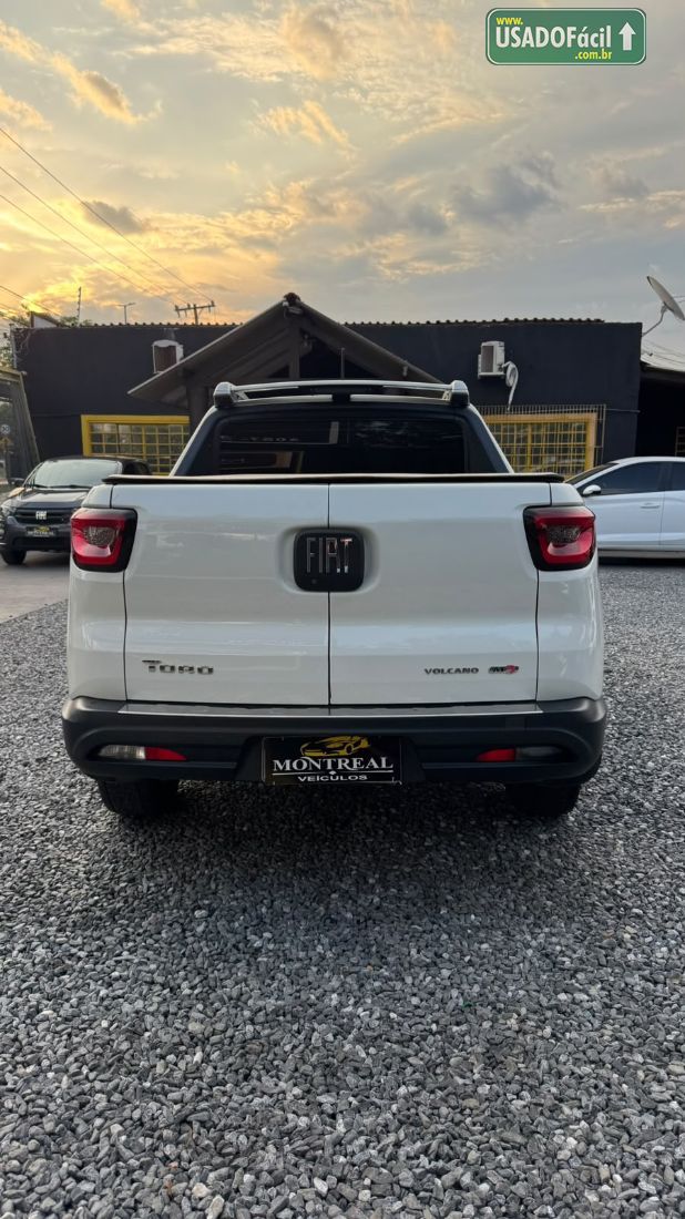 Fiat Toro Volcano 2.4 Automático Flex 2019/2019 — foto 6 de 12