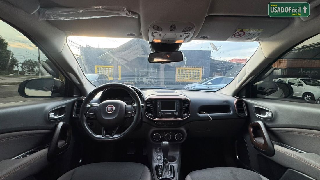 Fiat Toro Volcano 2.4 Automático Flex 2019/2019 — foto 9 de 12