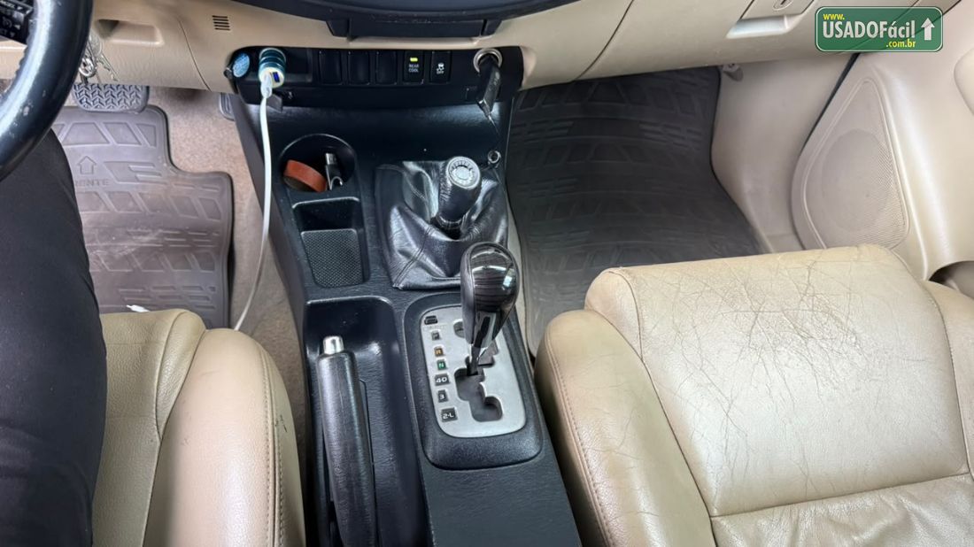 Toyota Hilux SW4 SRV D4-D 3.0 4x4 TDI Automático Diesel 2013/2014 — foto 12 de 20
