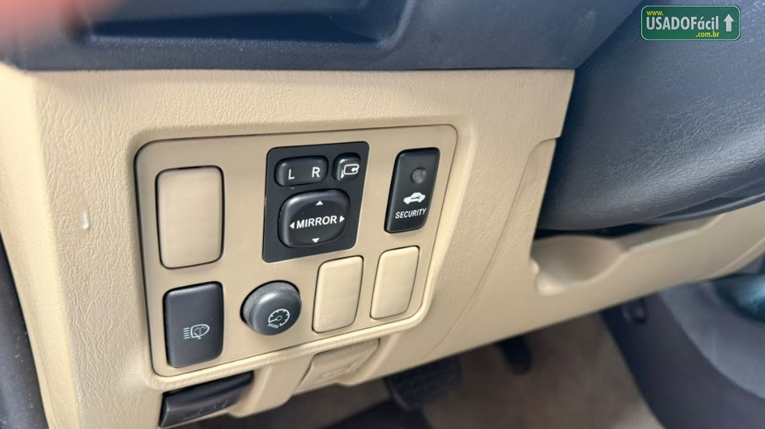 Toyota Hilux SW4 SRV D4-D 3.0 4x4 TDI Automático Diesel 2013/2014 — foto 17 de 20