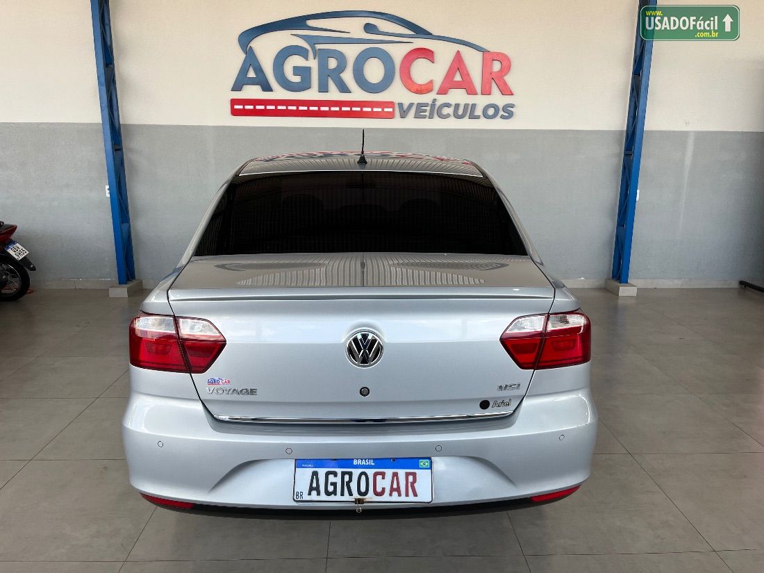 Volkswagen Voyage Evidence 1.6 Total Flex 2015/2016 — foto 3 de 12