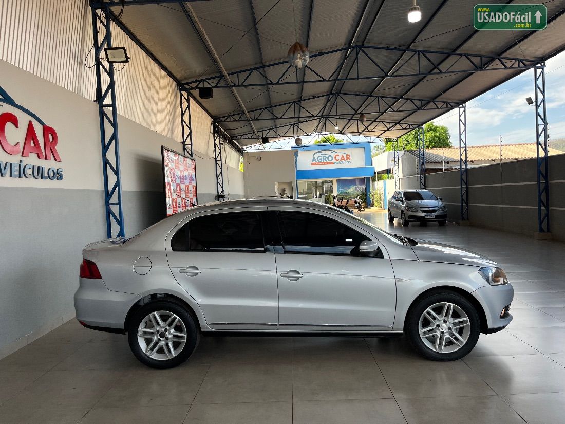 Volkswagen Voyage Evidence 1.6 Total Flex 2015/2016 — foto 4 de 12