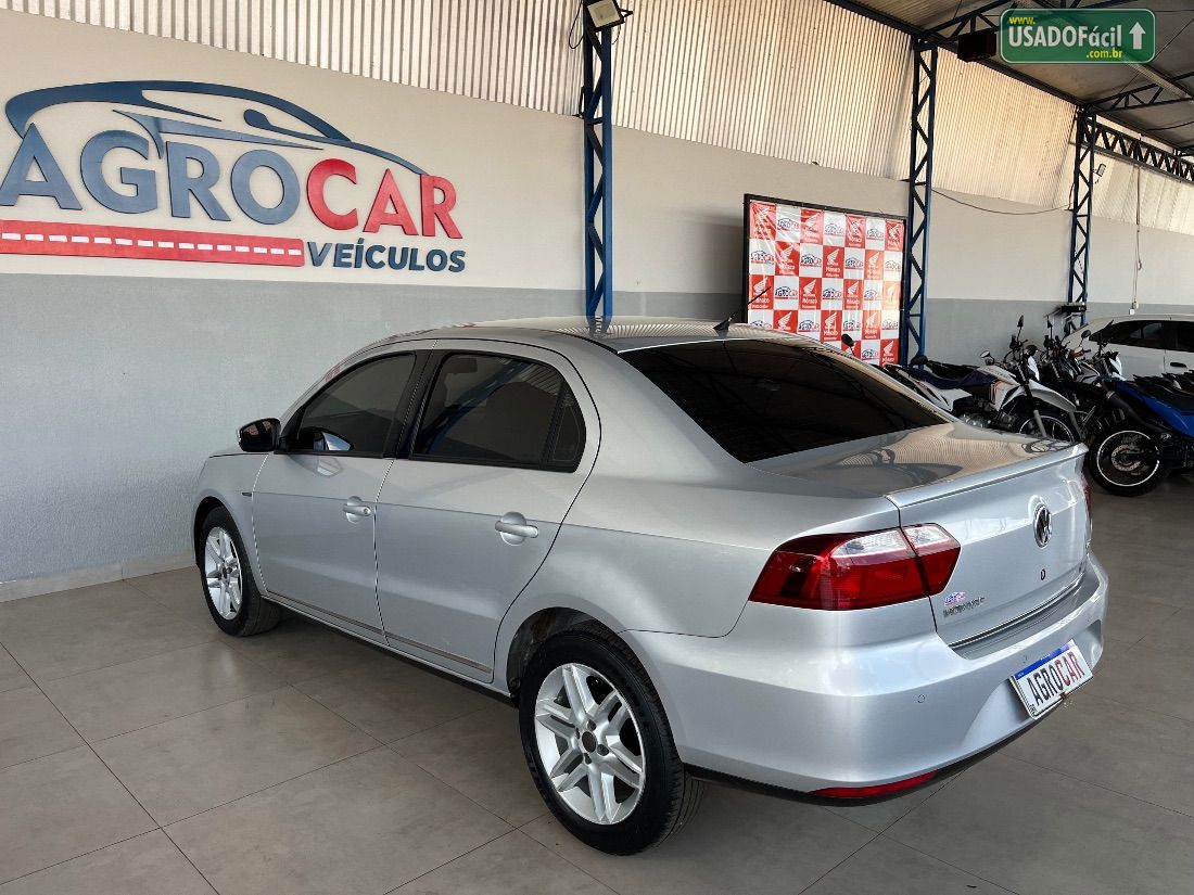 Volkswagen Voyage Evidence 1.6 Total Flex 2015/2016 — foto 9 de 12
