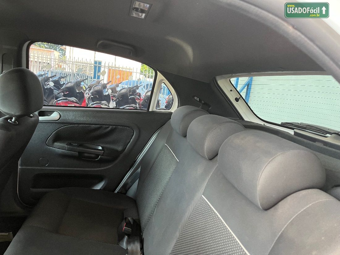 Volkswagen Gol Track 1.0 4P Total Flex 2017/2018 — foto 7 de 9