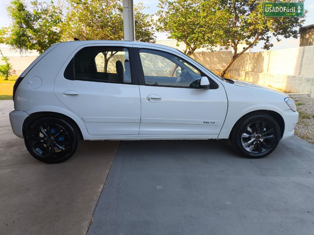 CHEVROLET/GM CELTA LT 5P Flex 2014/2015 — foto 6 de 9