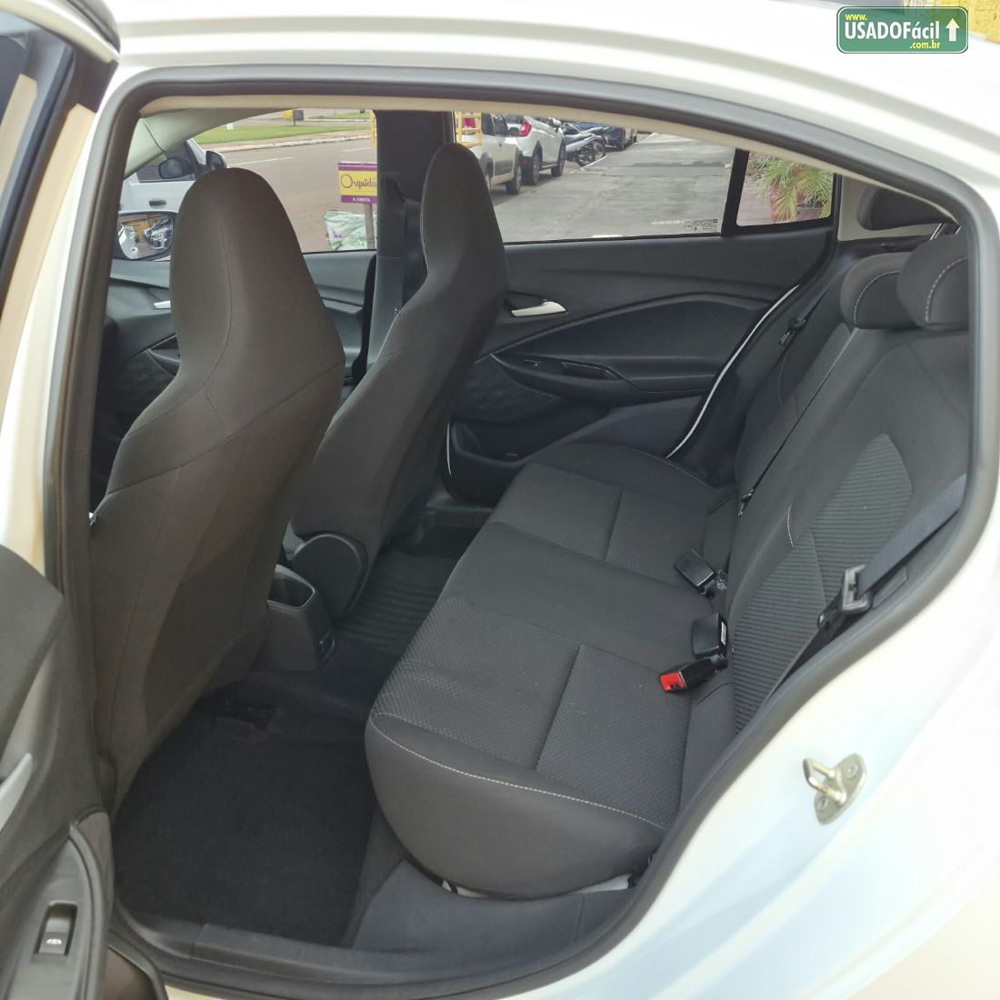 CHEVROLET/GM Onix Sedan Plus LT 1.0 Mecânico Flex 2023/2024 — foto 10 de 15